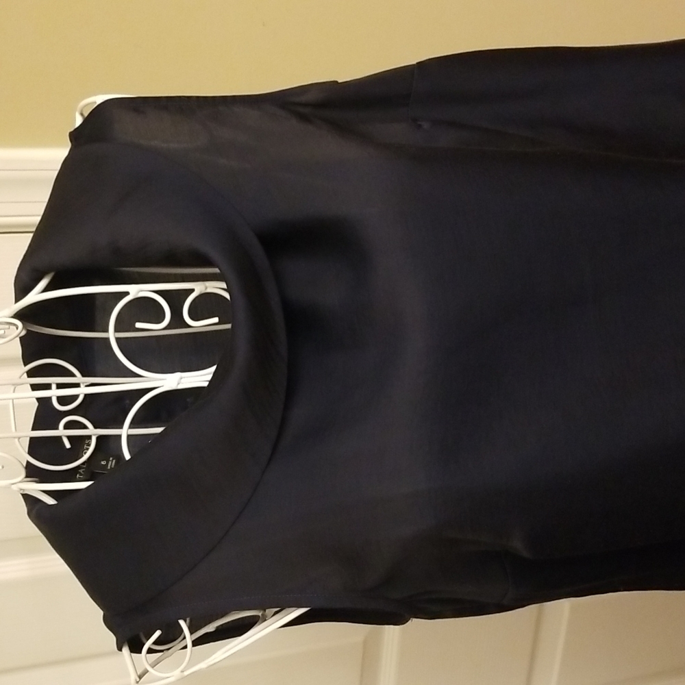 Dark Navy Talbots top - Picture 2 of 7